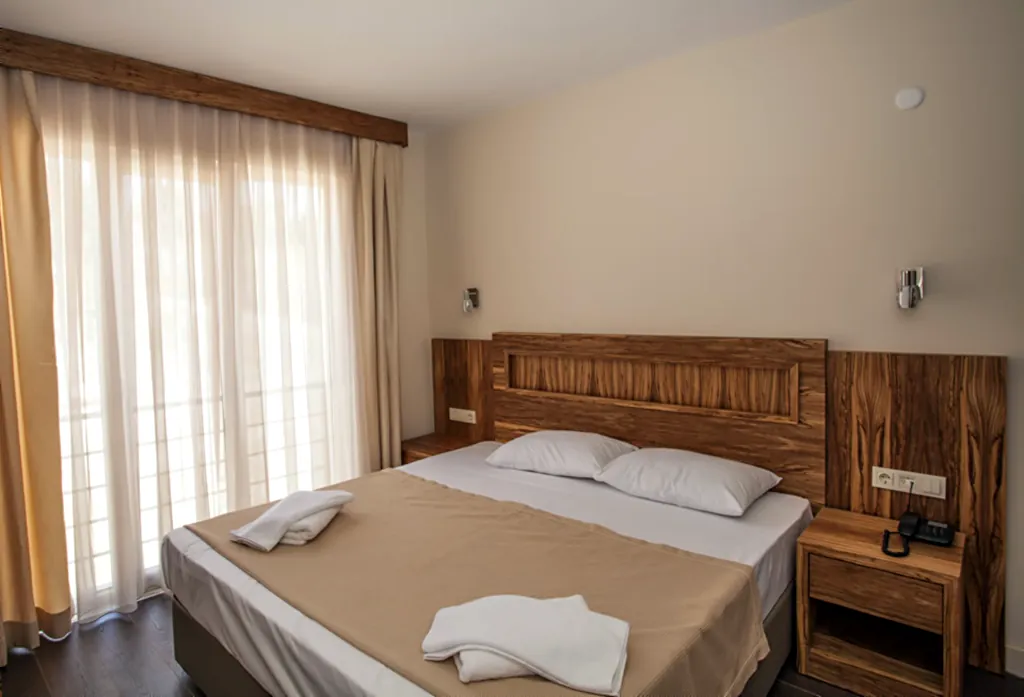 Standart oda — Solmaz Deluxe Otel Çeşme