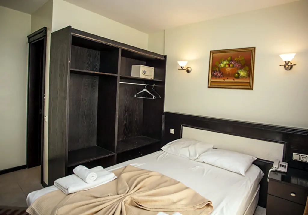 Standart oda — Blok 2 — Solmaz Deluxe Otel Çeşme