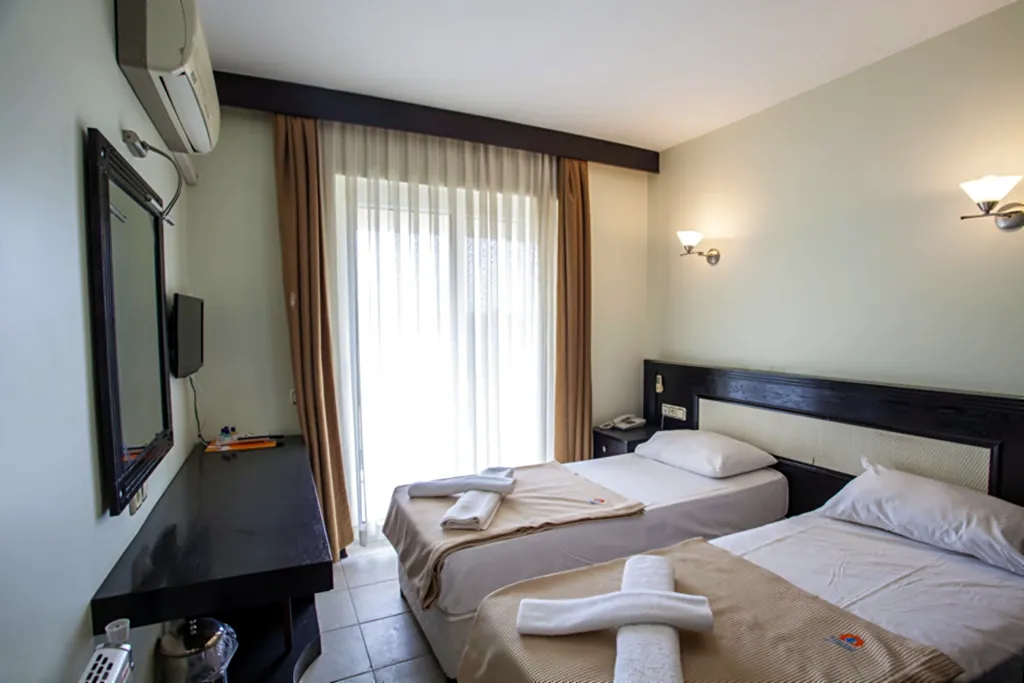 Tek kişilik oda — Solmaz Deluxe Otel Çeşme